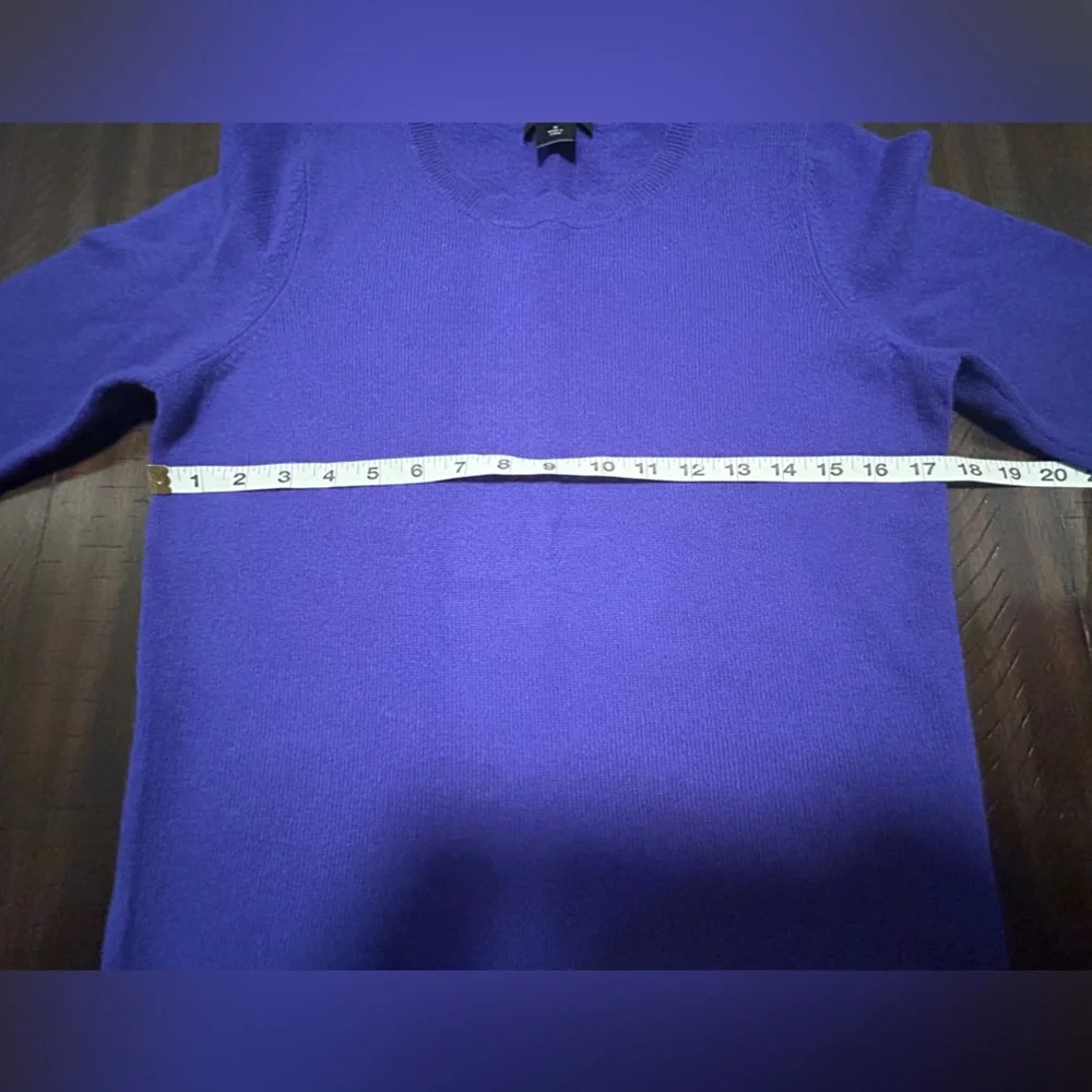 Ann Taylor Purple Cashmere Sweater Size Medium - Picture 5 of 8